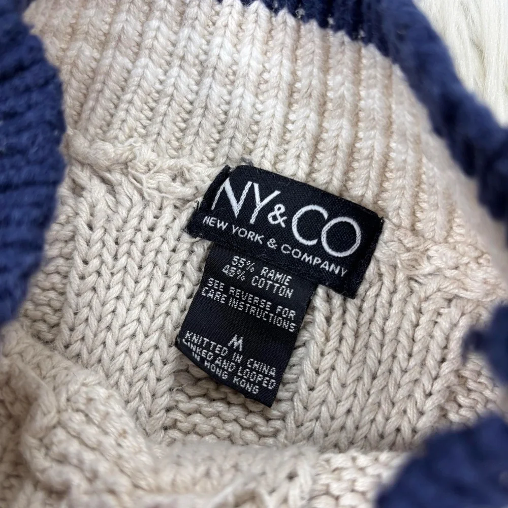 Vintage NY & Co Women's‎ M Mock Neck Chunky Cable-Knit Sweater Preppy Heritage